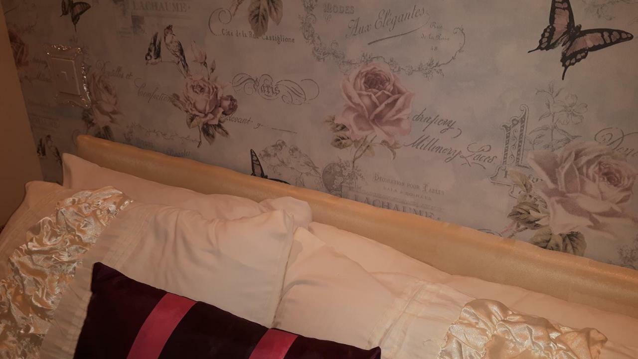The Fame Bed & Breakfast 3*